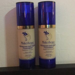 MakeSense by senegence porcelain foundation